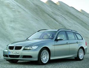 BMW 320d Touring: 2 фото