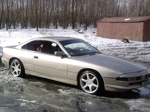 BMW 8: 12 фото