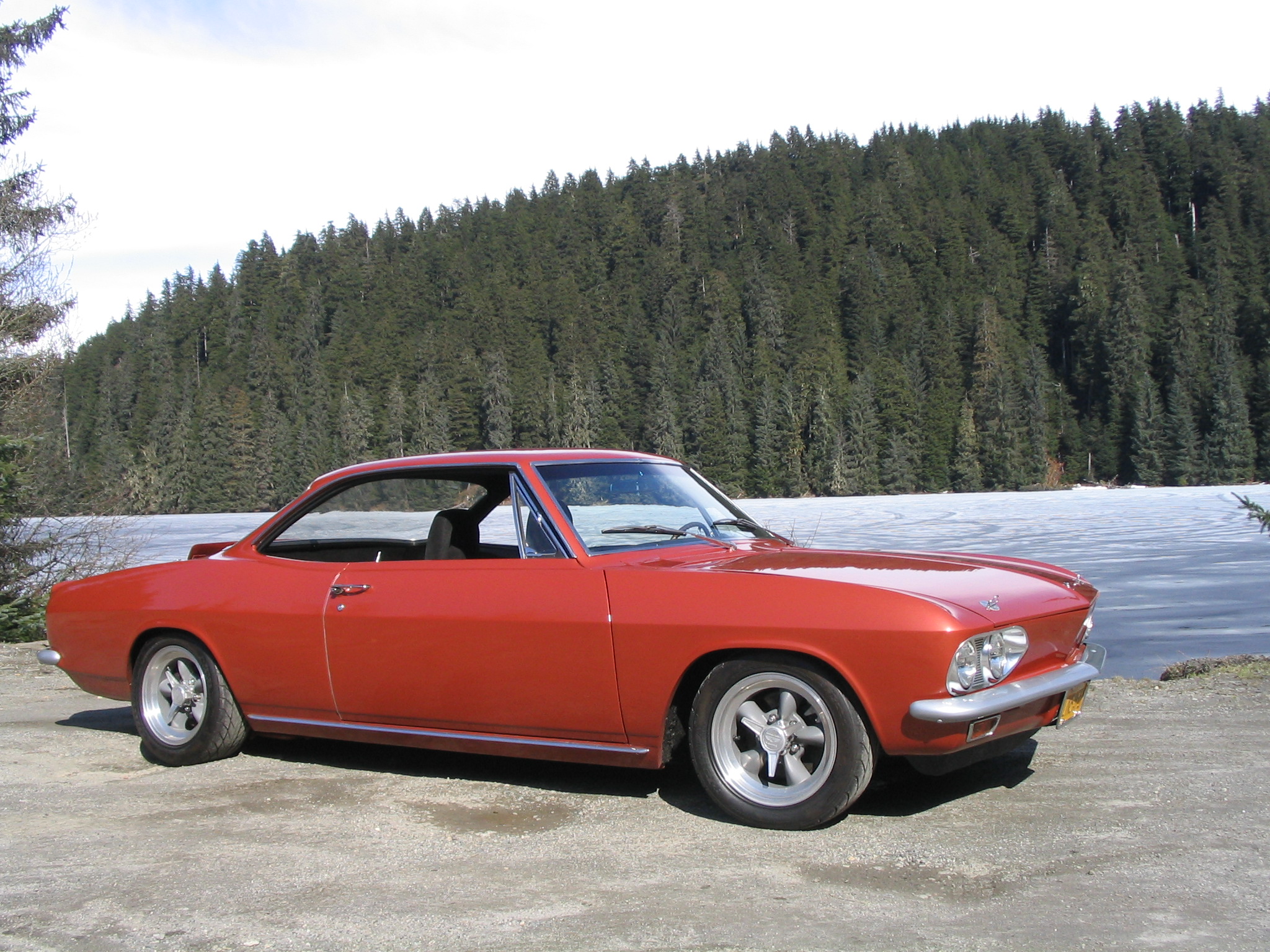 Chevrolet Corvair Monza: 3 фото