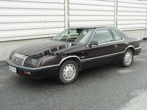 Chrysler LeBaron: 10 фото