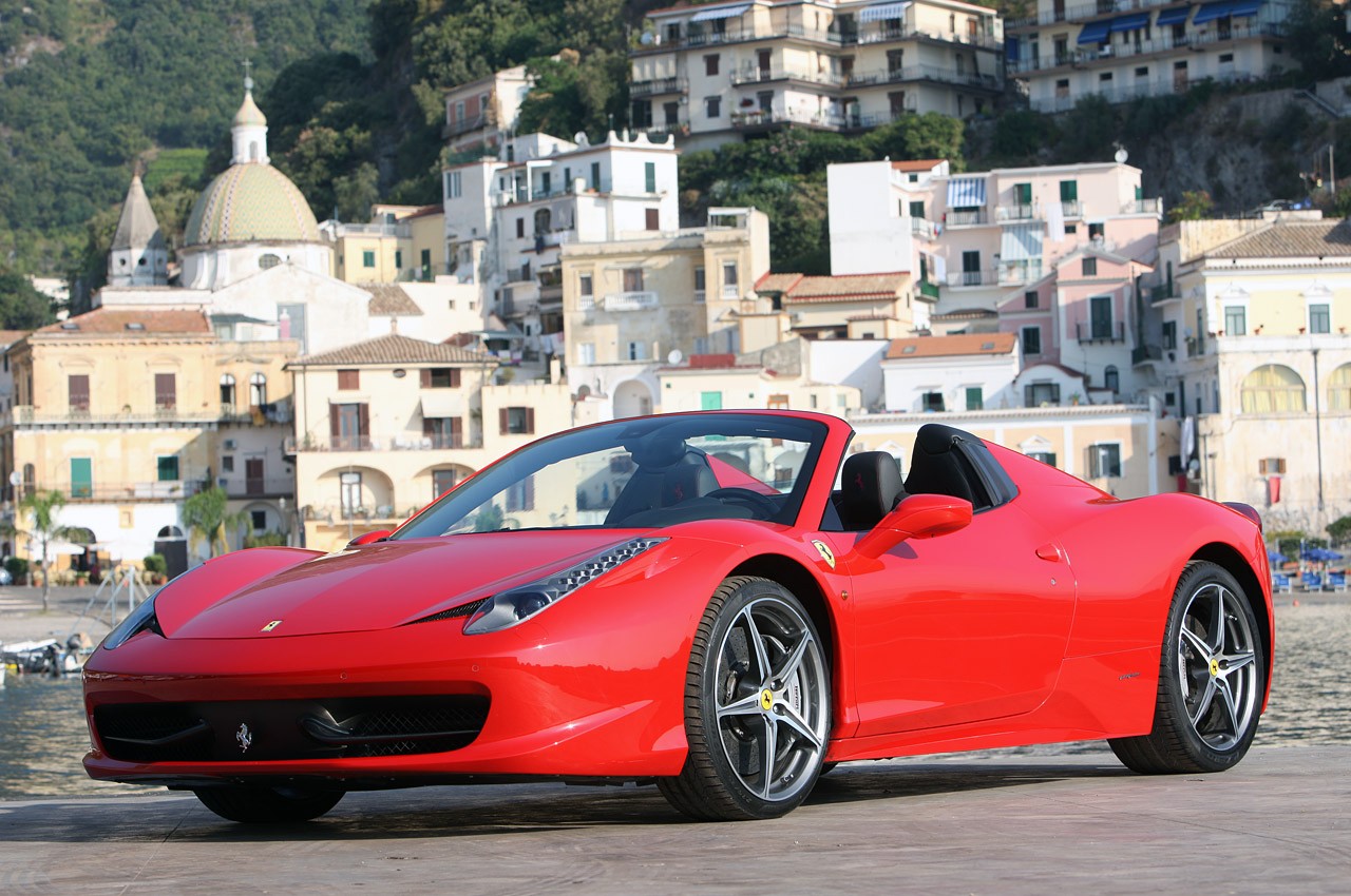 Ferrari 458 Spider: 8 фото