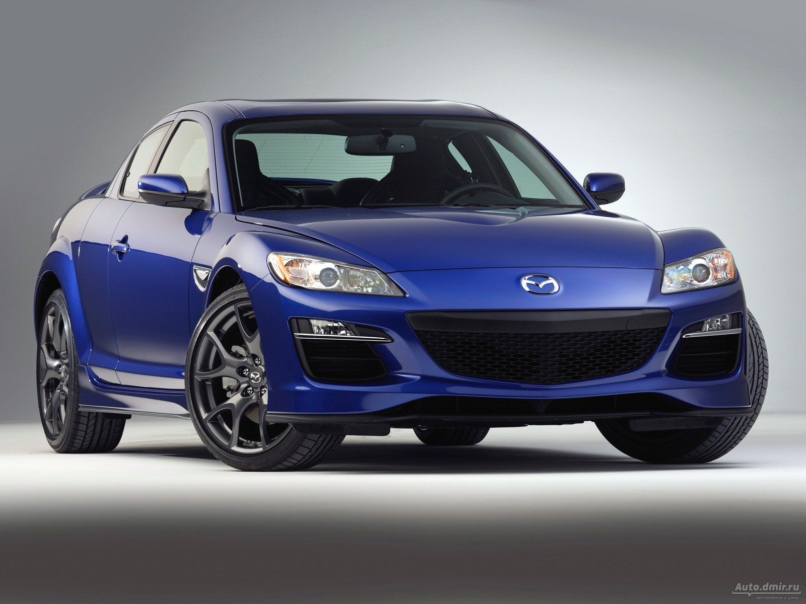 Mazda RX-8: 8 фото