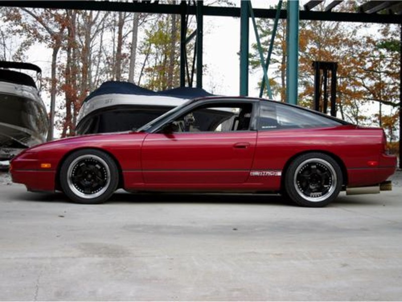 Nissan 240SX: 1 фото