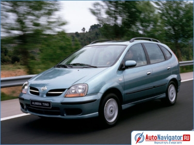 Nissan Almera Tino: 7 фото