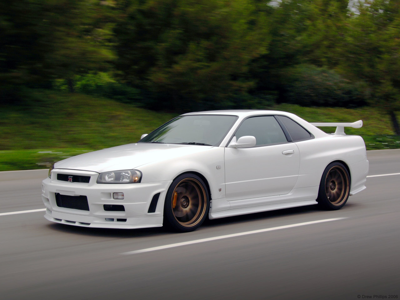 Nissan Skyline: 1 фото