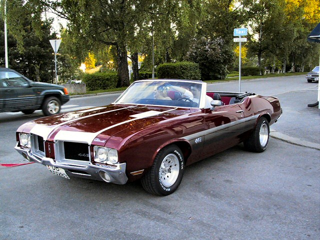 Oldsmobile 442: 7 фото