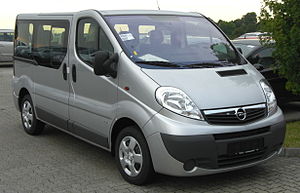 Opel Vivaro: 9 фото