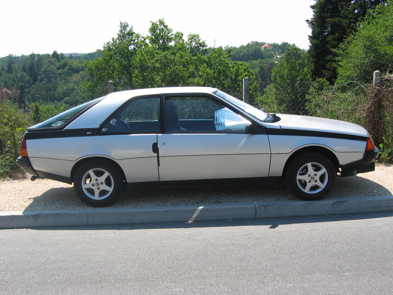 Renault Fuego