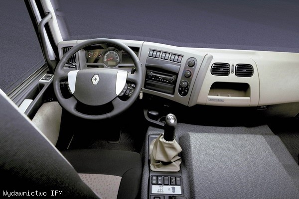 Renault Premium