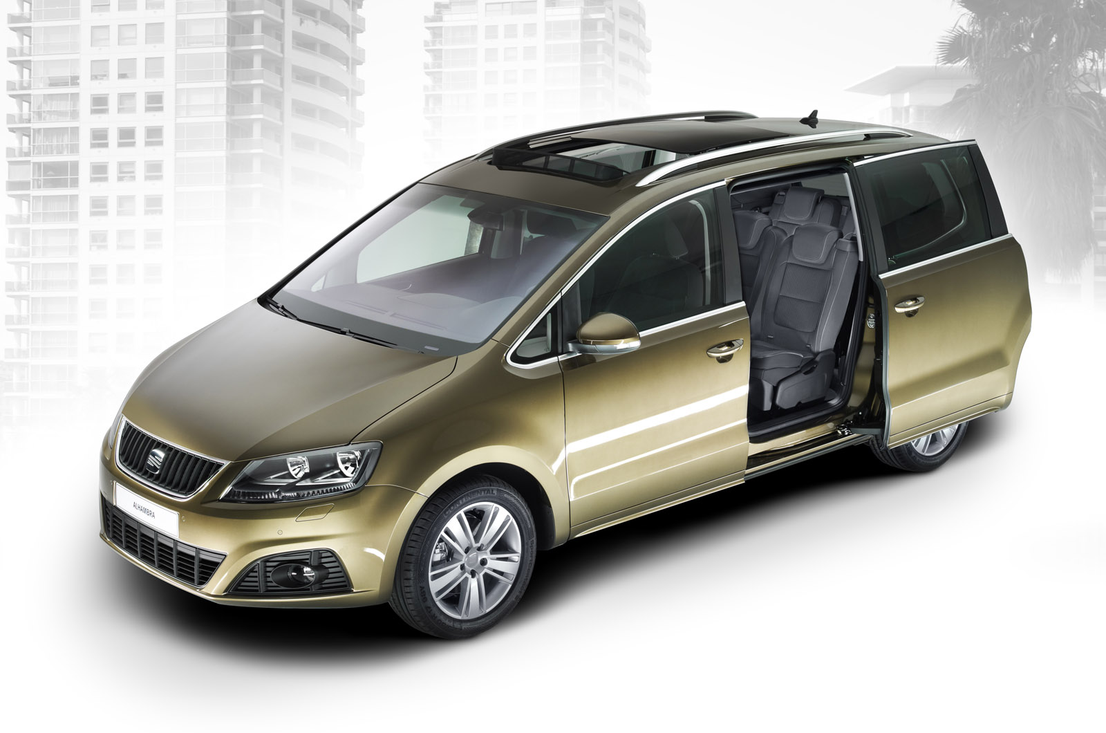 Seat Alhambra: 12 фото