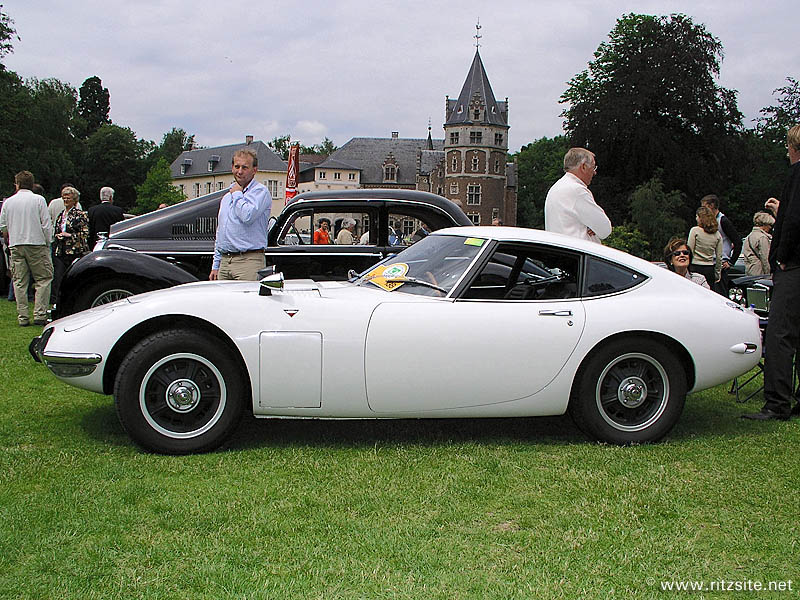 Toyota 2000GT: 8 фото