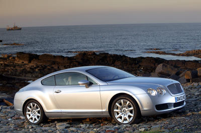 Bentley: 4 фото