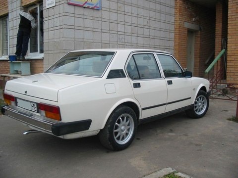 Alfa Romeo Alfetta: 5 фото