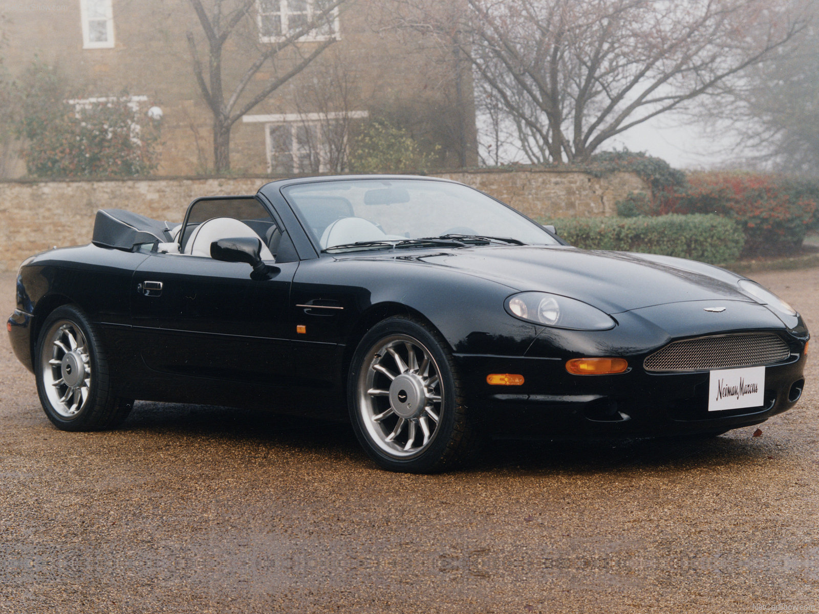 Aston Martin DB7 Volante: 2 фото