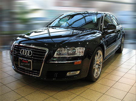 Audi A8: 9 фото