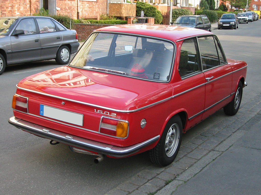 BMW 02: 2 фото