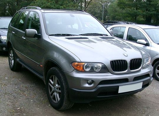 BMW X5 E53: 4 фото