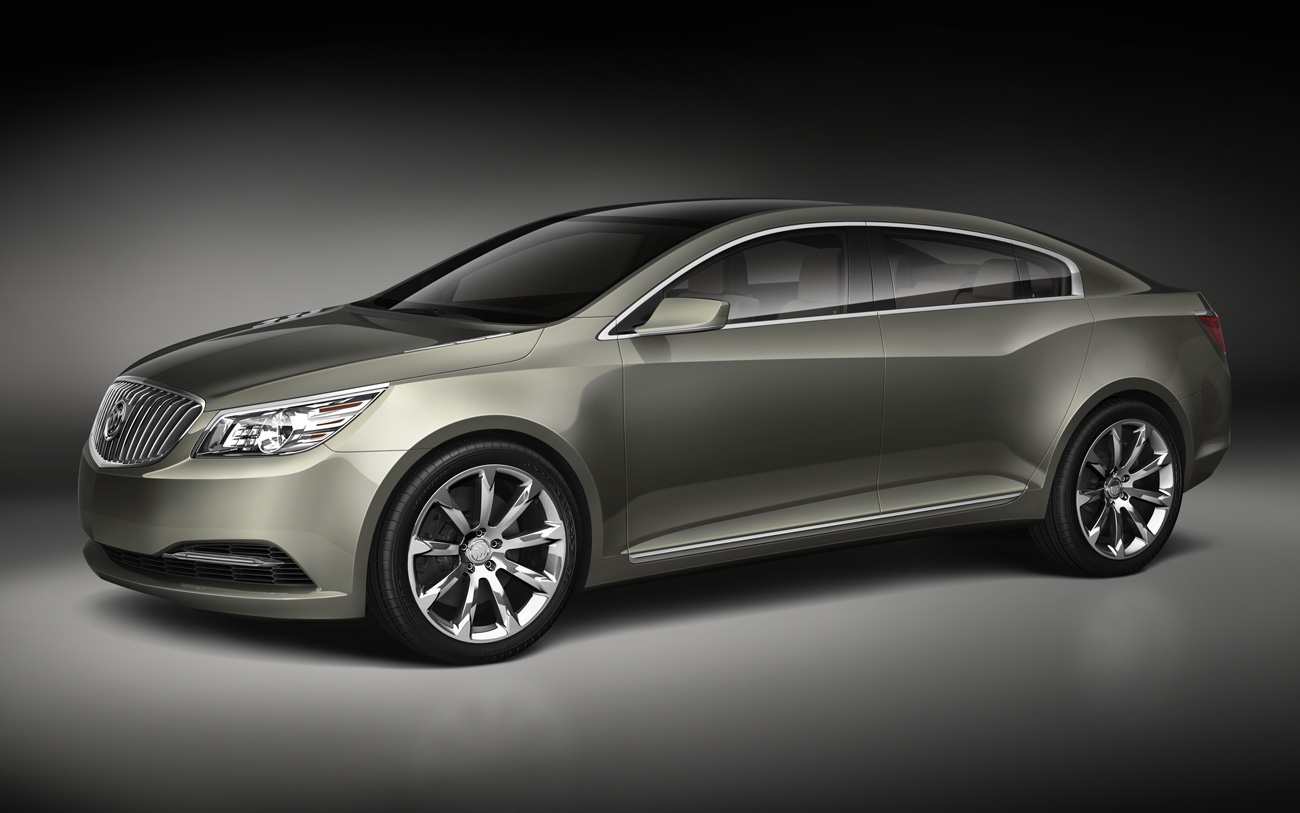 Buick LaCrosse: 8 фото