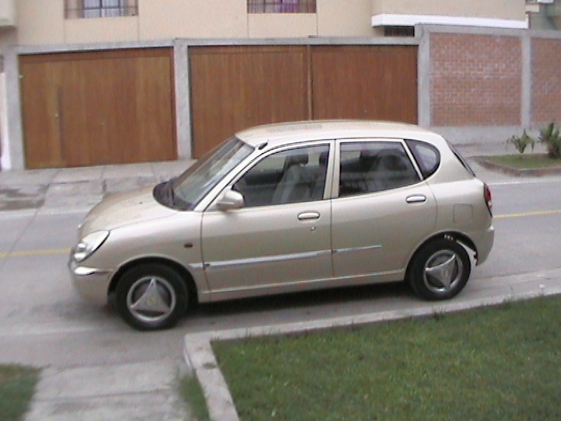 Daihatsu Storia