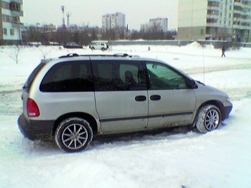 Dodge Caravan I: 9 фото