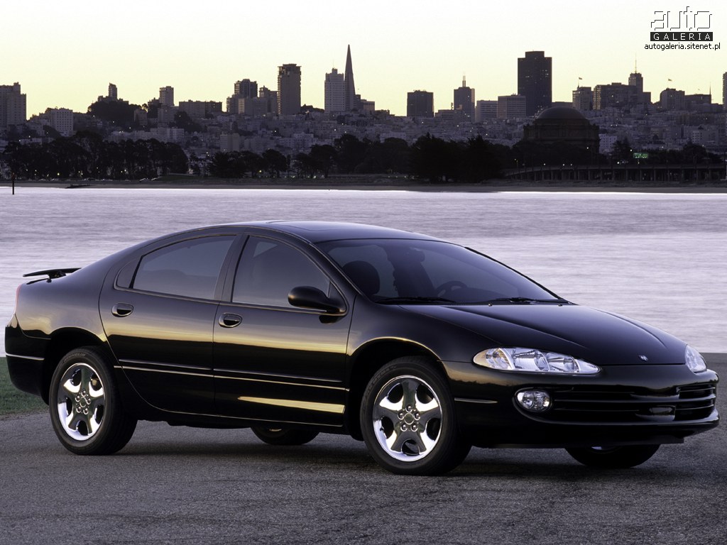 Dodge Intrepid: 6 фото