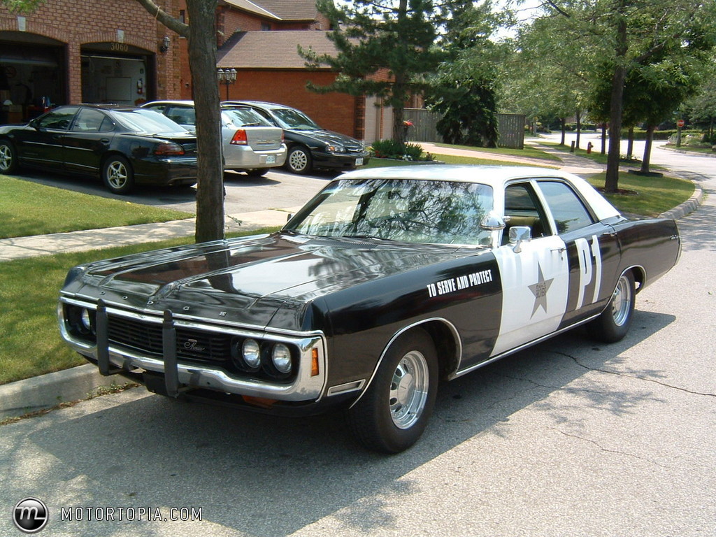 Dodge Monaco: 10 фото