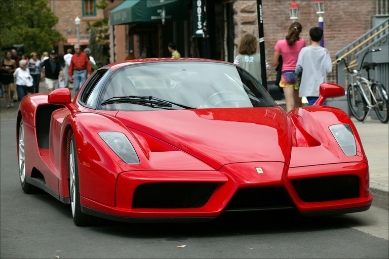 Ferrari Enzo: 01 фото