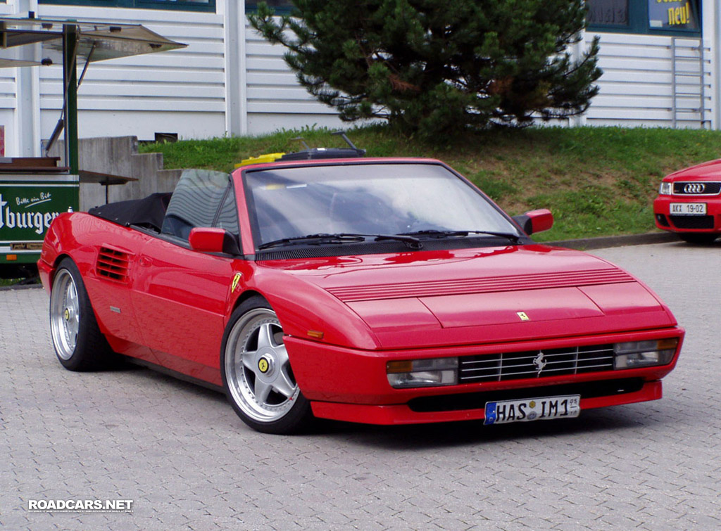 Ferrari Mondial: 04 фото