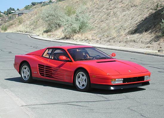 Ferrari Testarossa: 1 фото