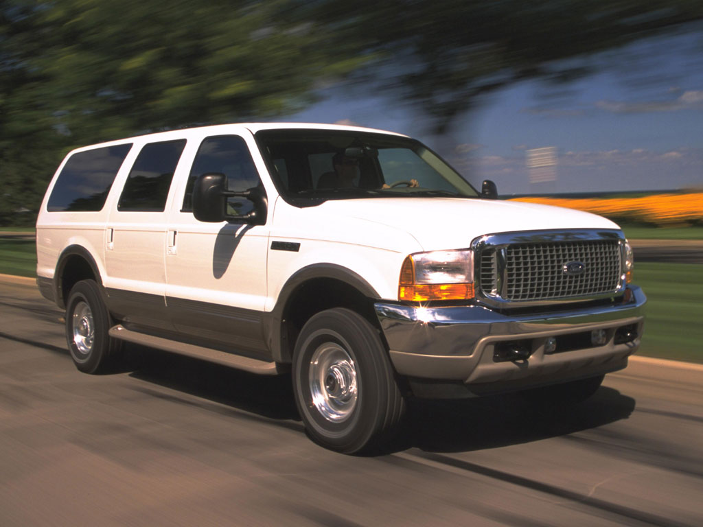 Ford Excursion: 6 фото
