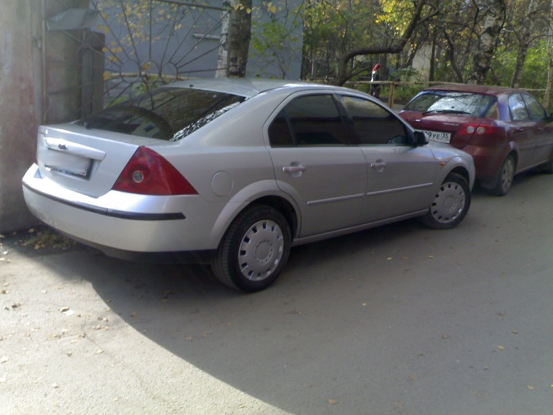 Ford Mondeo III: 4 фото