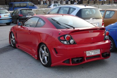 Hyundai Coupe: 4 фото