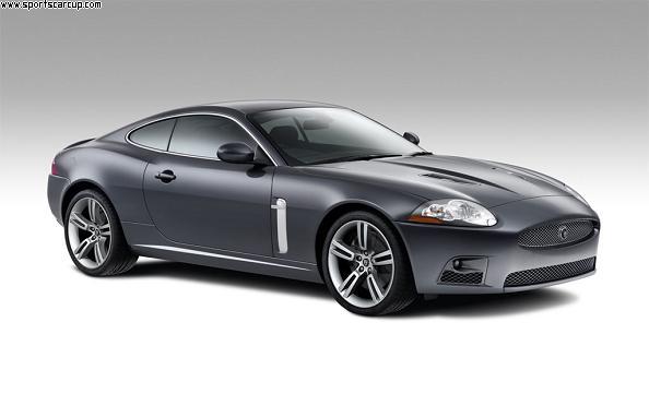 Jaguar XKR: 3 фото