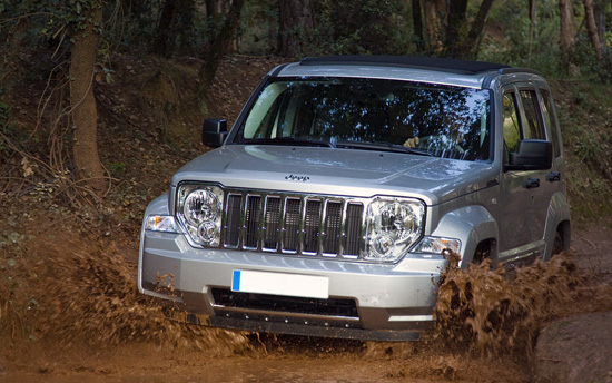 Jeep Cherokee: 9 фото