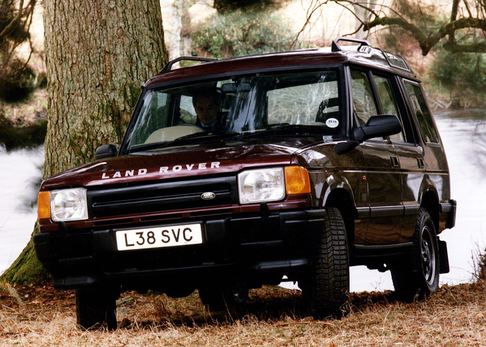 Land Rover Discovery I: 12 фото