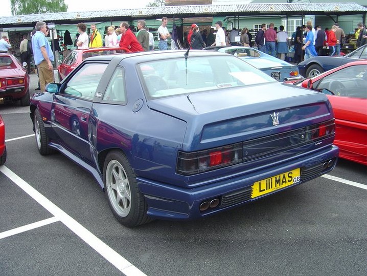 Maserati Shamal: 10 фото