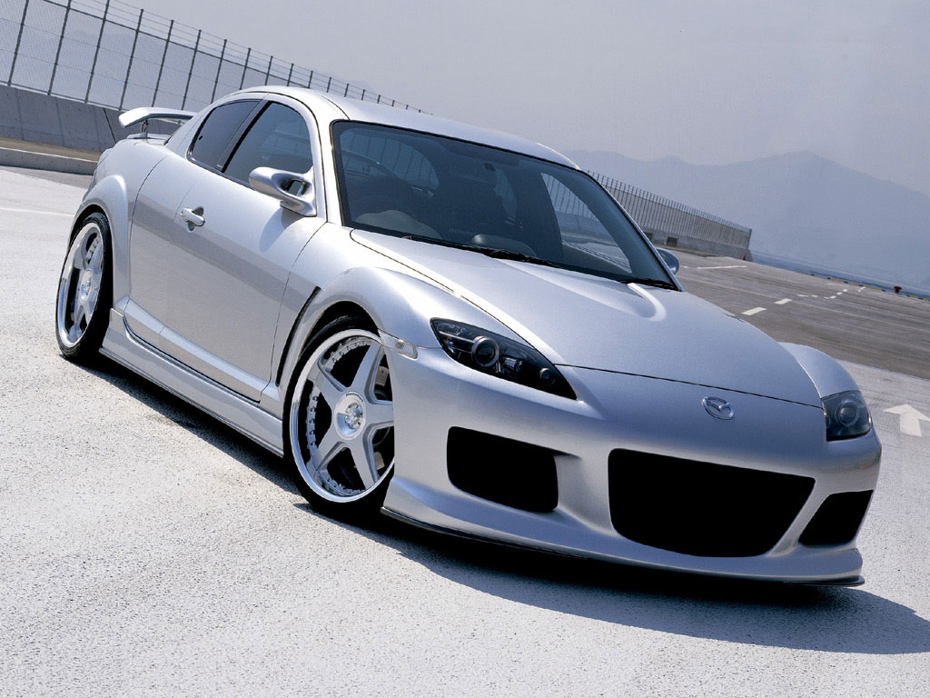 Mazda RX-8: 3 фото