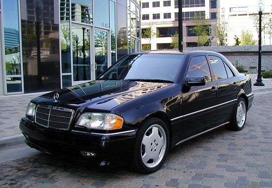 Mercedes C-class W202: 9 фото