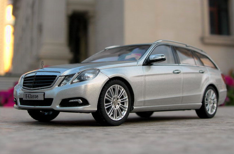 Mercedes E-class Wagon: 3 фото