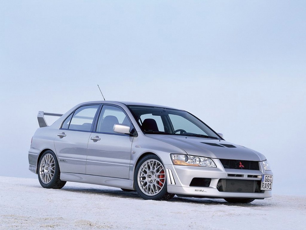 Mitsubishi Lancer VII: 11 фото