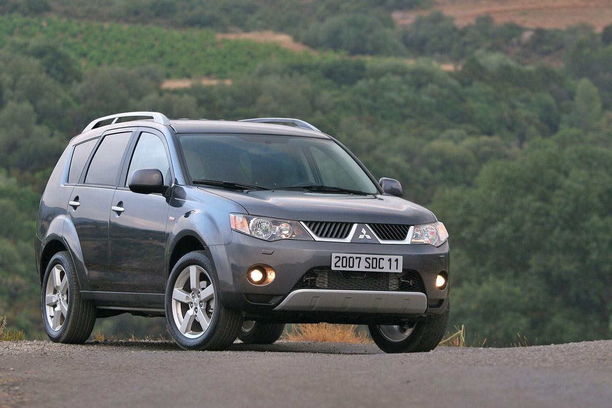 Mitsubishi Outlander I: 1 фото