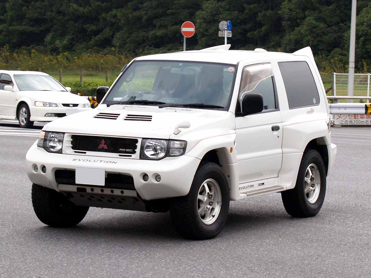 Mitsubishi Pajero I: 5 фото