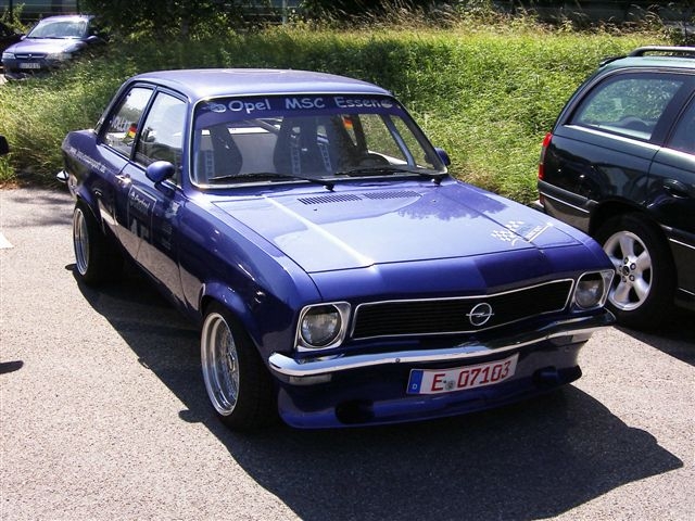 Opel Ascona A: 3 фото