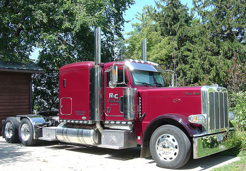 Peterbilt 389: 7 фото