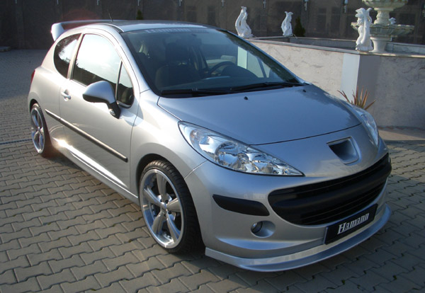 Peugeot 207: 8 фото