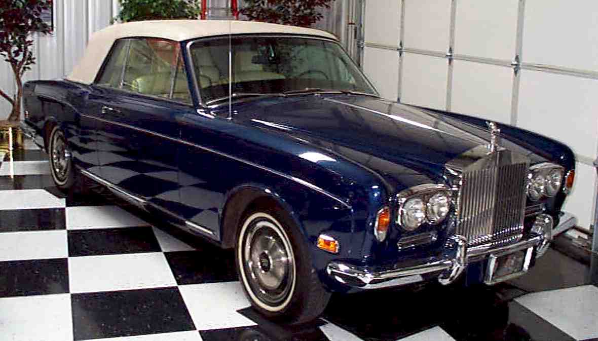 Rolls Royce Corniche Cabrio: 9 фото