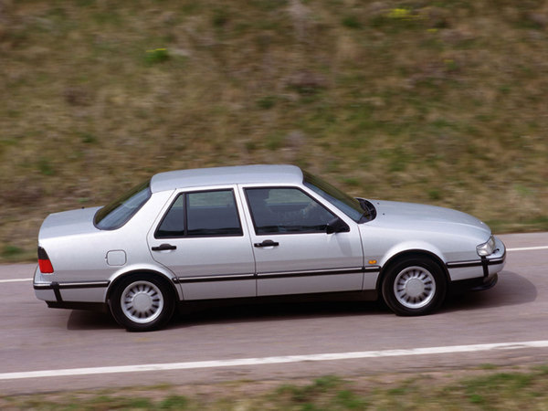 Saab 9000: 9 фото