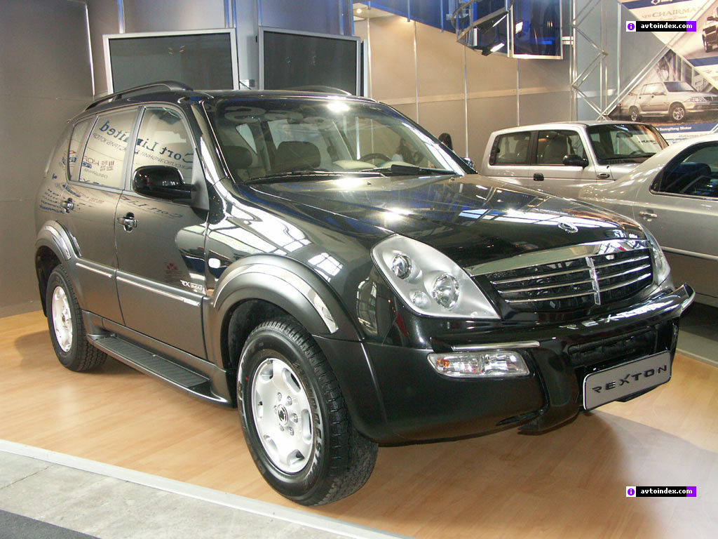 SsangYong Rexton: 8 фото