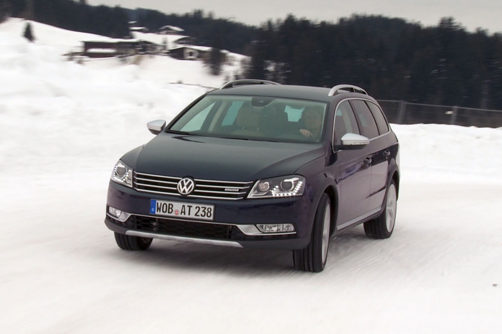 Volkswagen alltrack: 3 фото